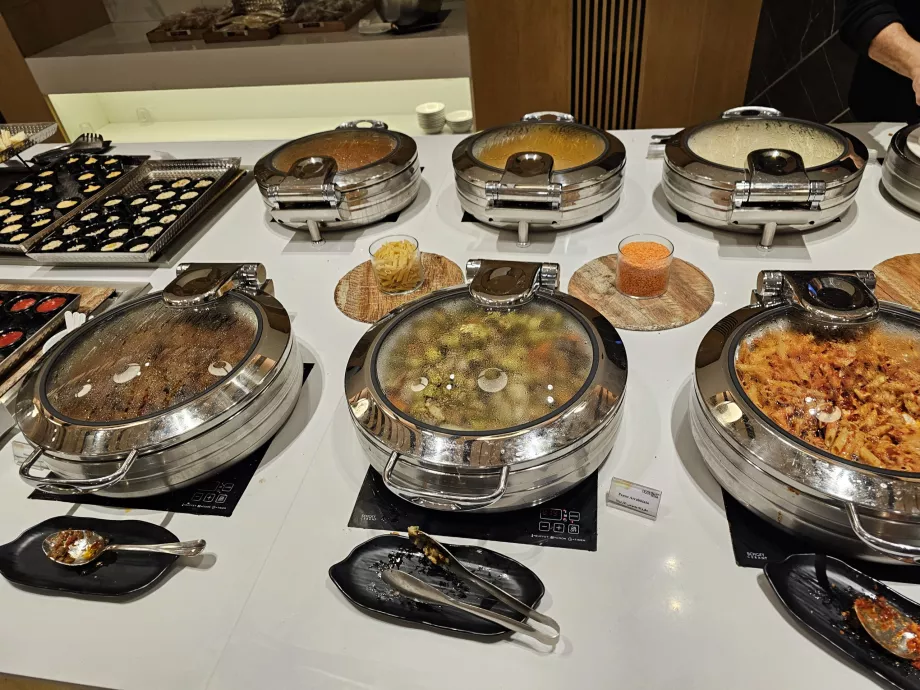 Ahlein Lounge, menu chaud