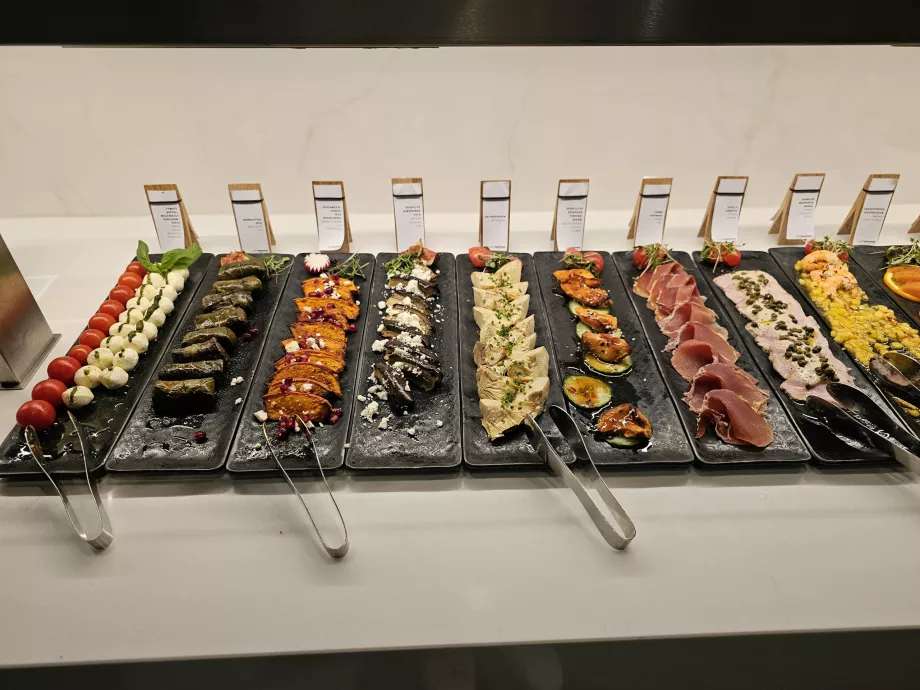 Salon de première classe (terminal principal) - cuisine froide