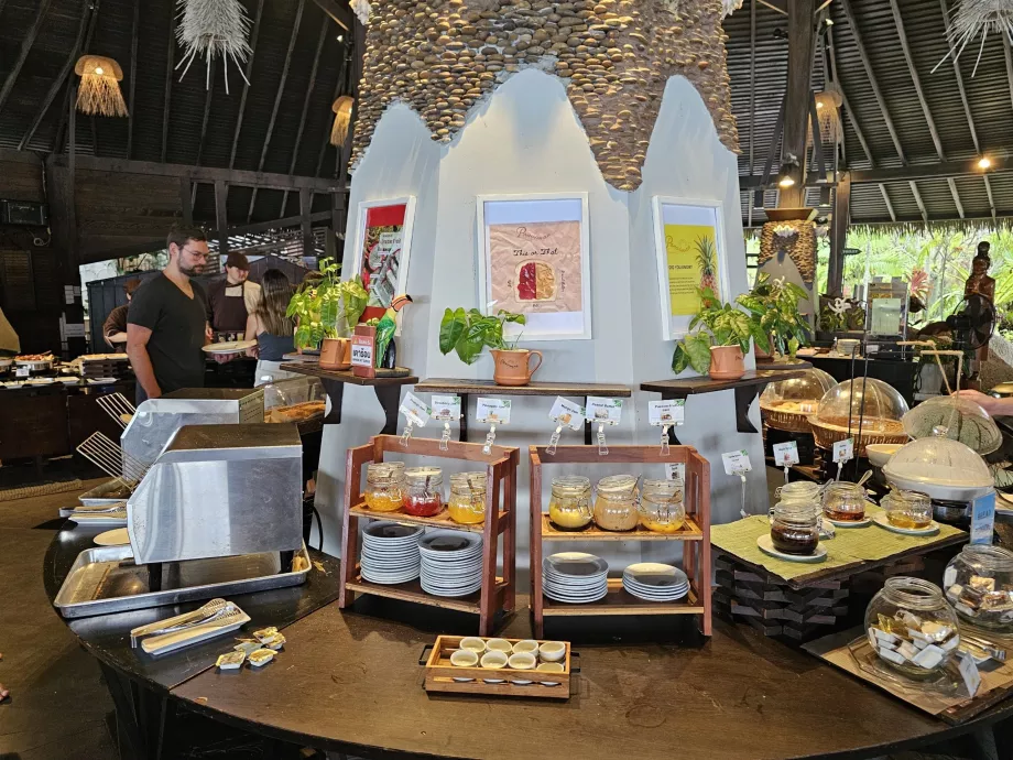 Petit déjeuner : confitures et marmelades