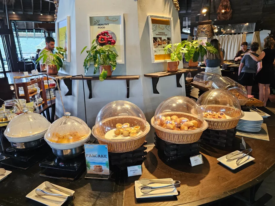 Petit déjeuner : pâtisseries sucrées