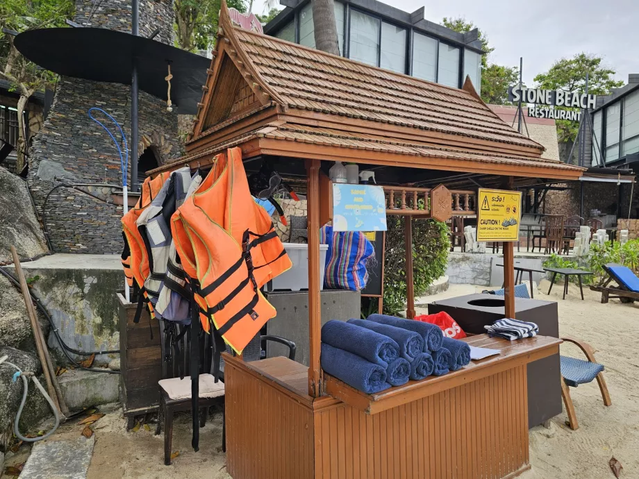 Location de serviettes sur la plage de l'hôtel