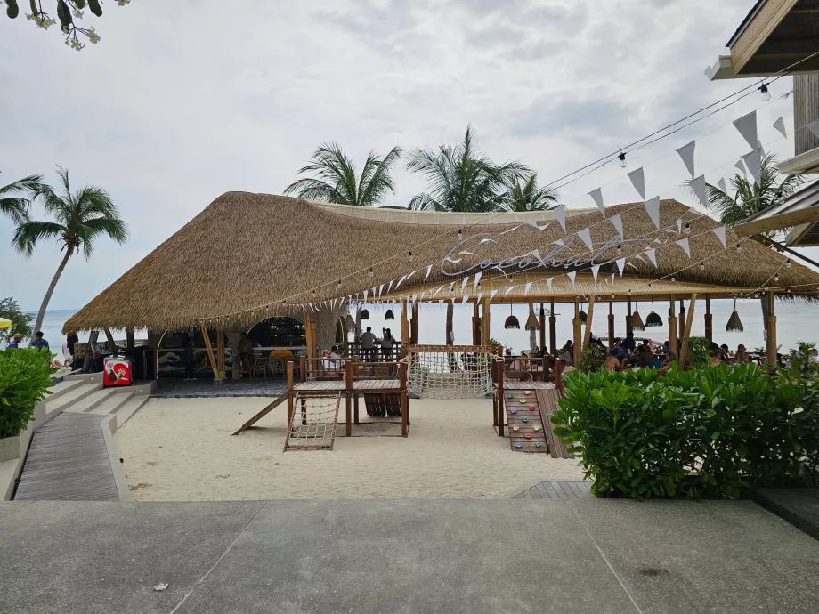 Plage de Rin Nai, restaurant Cocohut