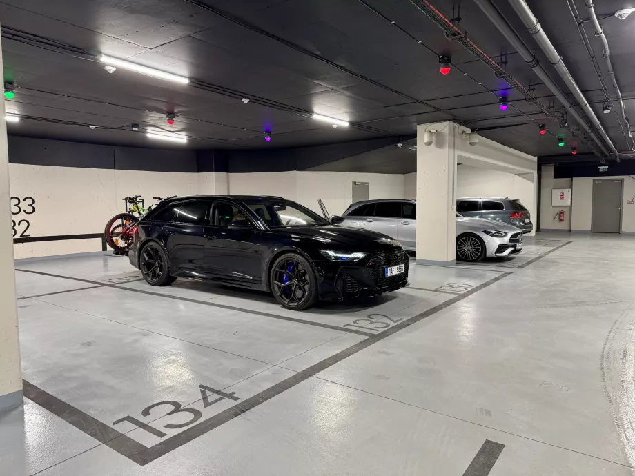Double place de parking