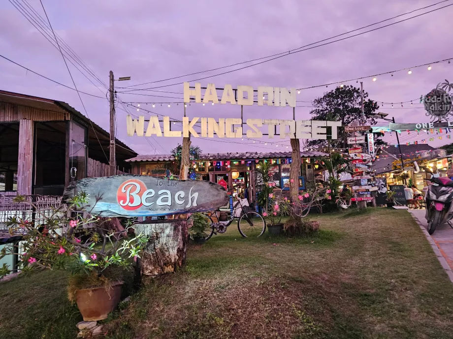 Rue piétonne Haad Rin