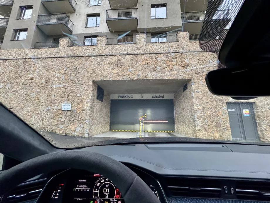 Entrée du garage