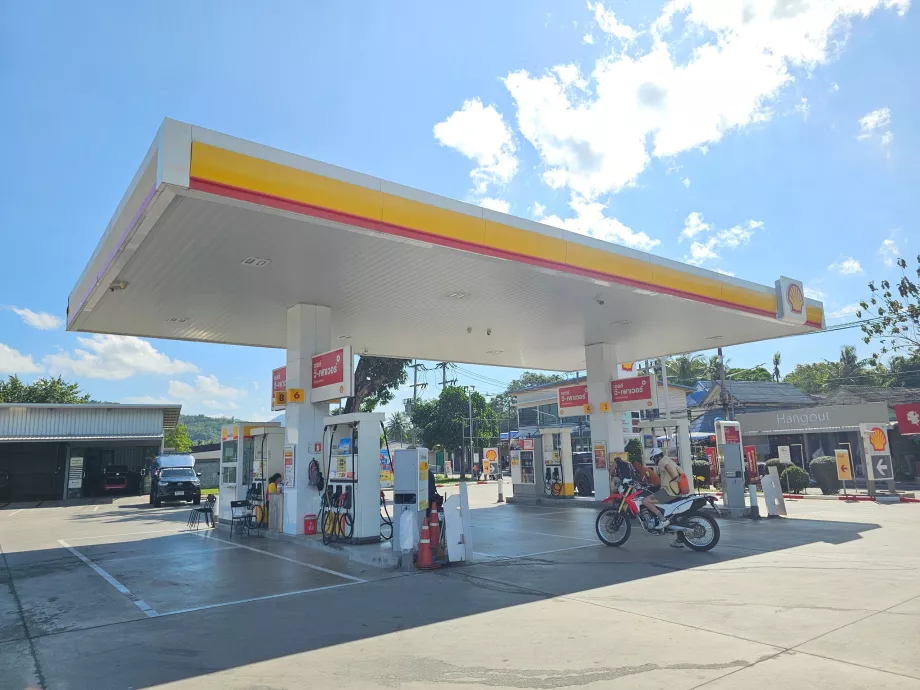 Pompe à essence moderne