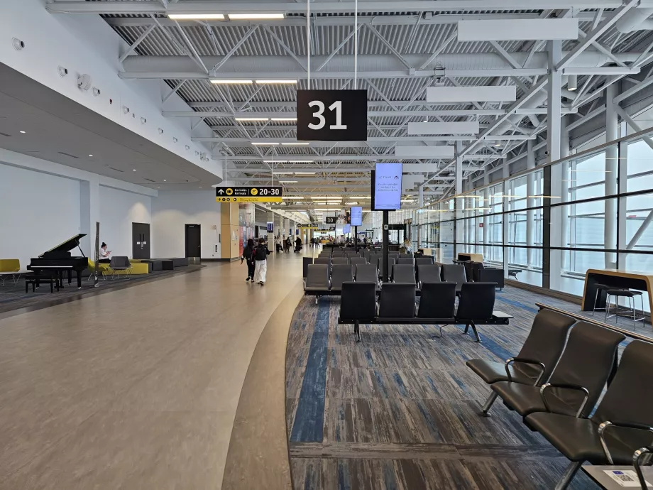 Zone de la porte d'embarquement, aéroport de Québec