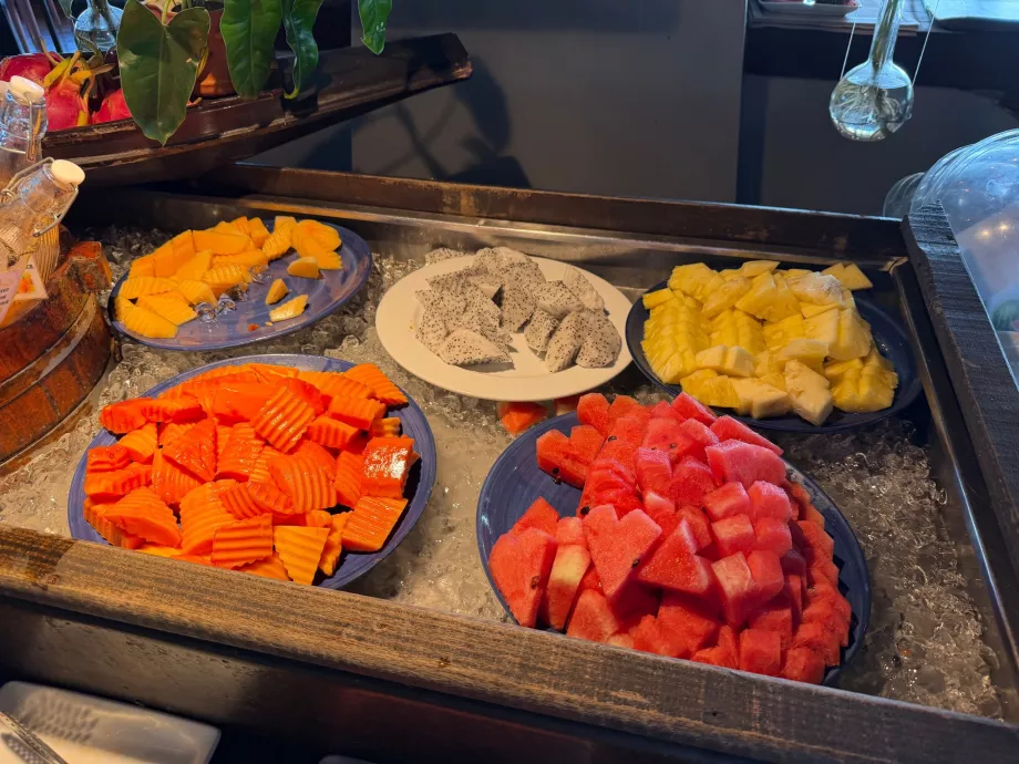 Petit-déjeuner : fruits