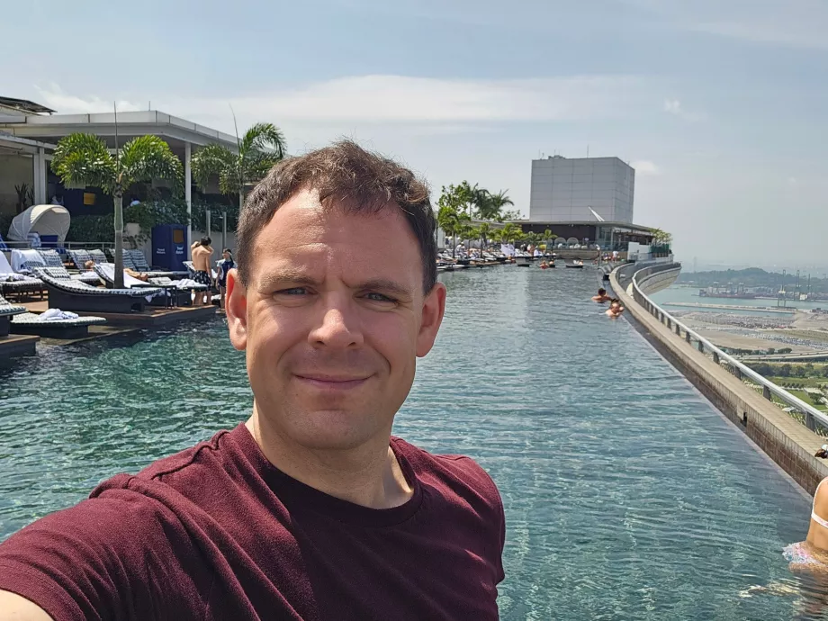 Piscine à débordement à Marina Bay Sands