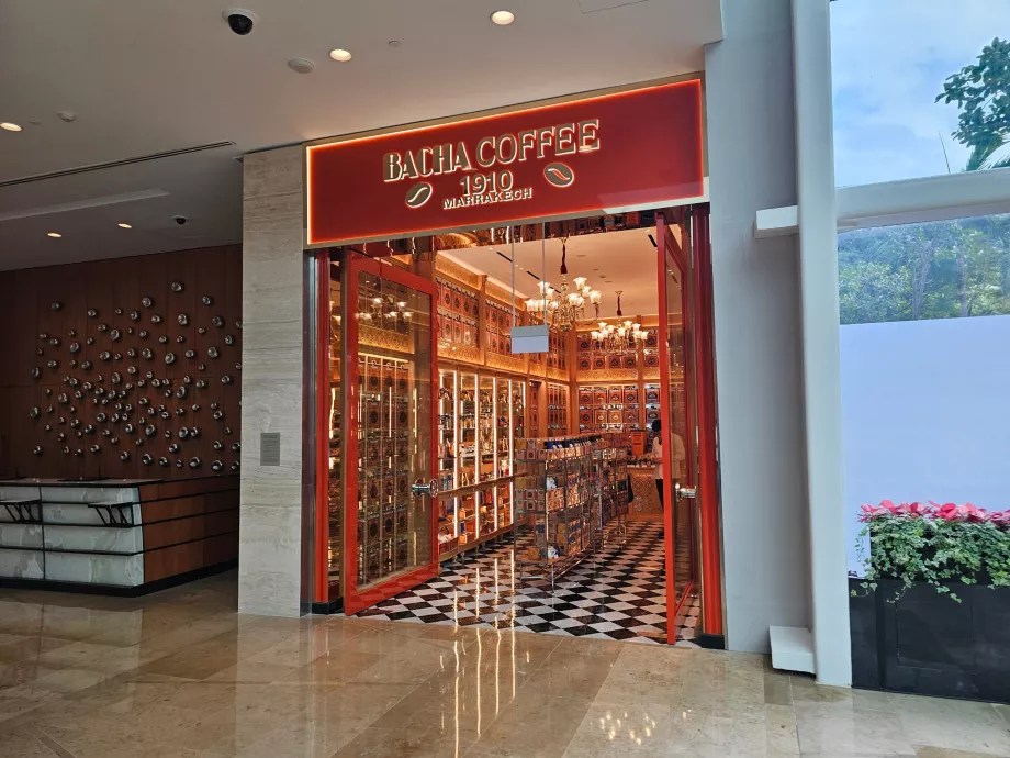 Boutiques dans le hall de l'hôtel