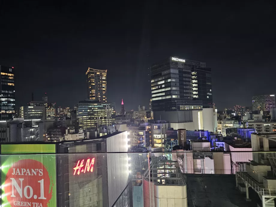 Terrasse extérieure du restaurant Gallery 11