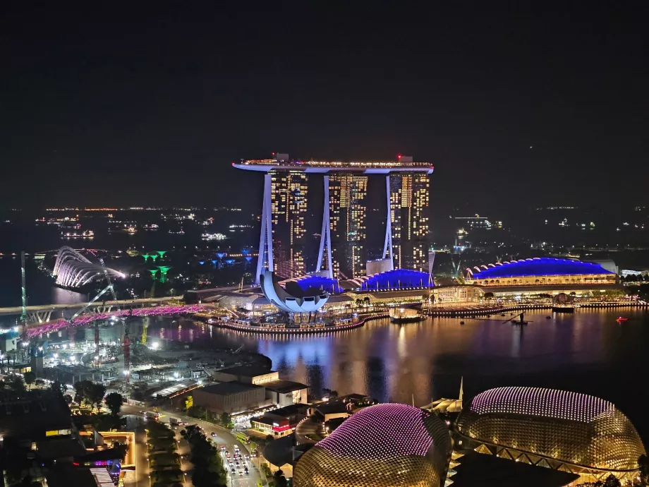 Vue nocturne de la chambre