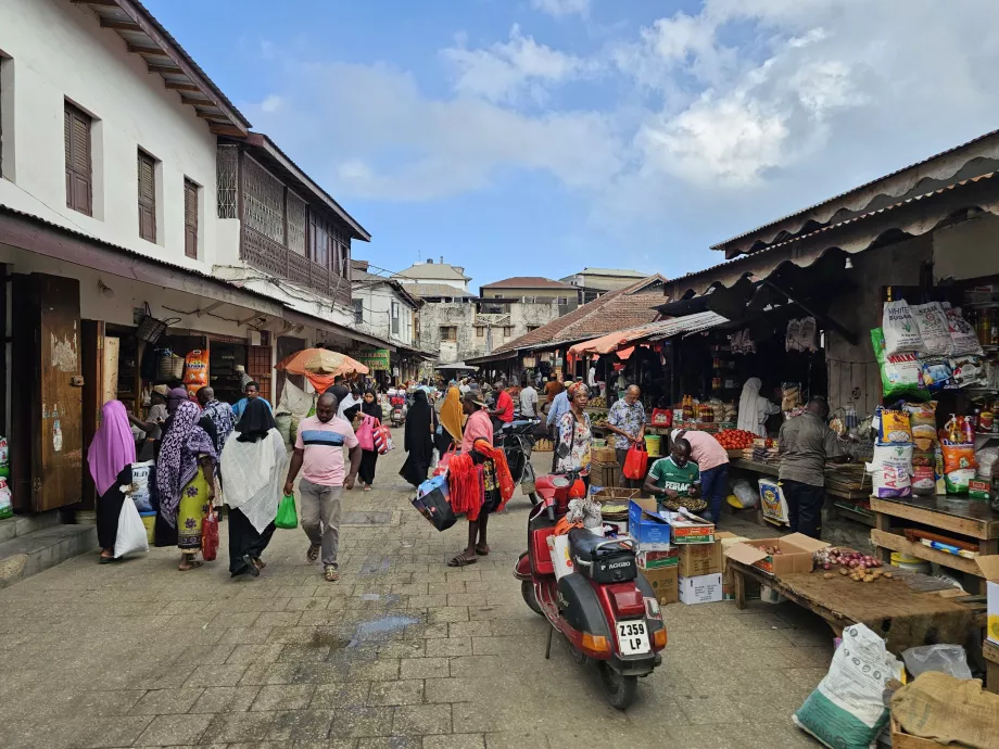Darajani Souk, vente de produits alimentaires