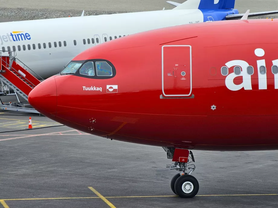 Airbus A330-800 "Tuukkaq" (en anglais)