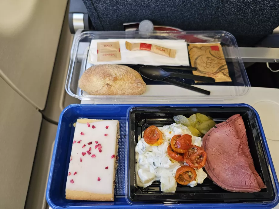 Repas principal, vol international Nuuk-Copenhague