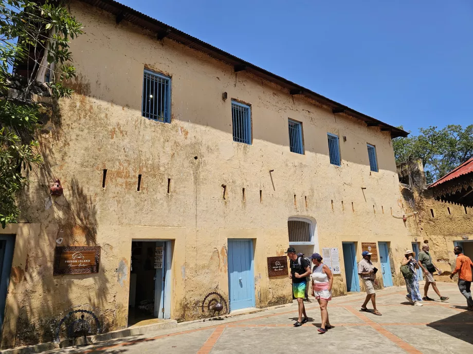 Prison Island, le bâtiment de la prison