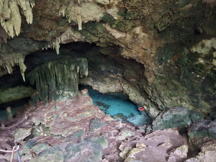 Grotte de Kuza