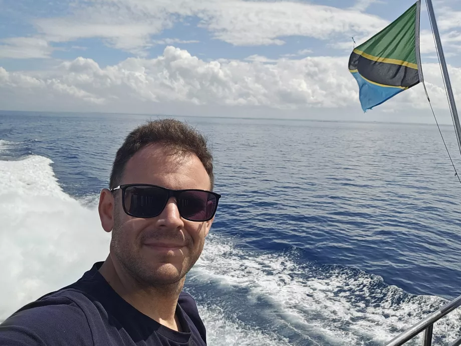 Moi sur le ferry de Zanzibar à Dar es Salaam