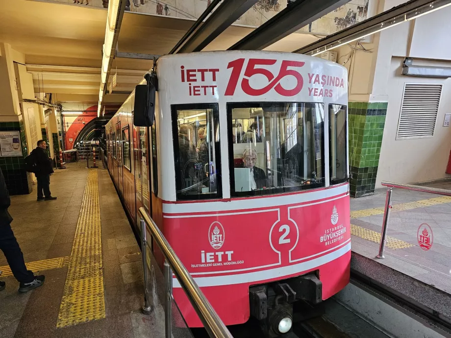 Téléphérique du Tünel