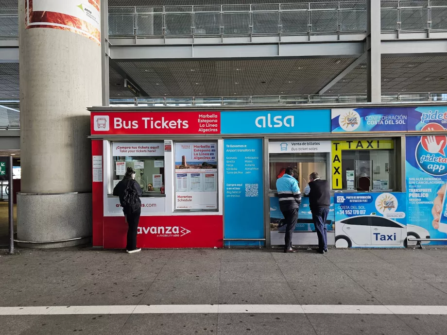 Guichets de vente de billets d'autocar longue distance