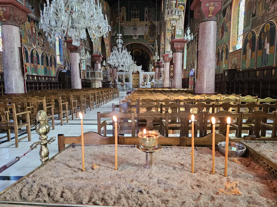Église Evangelismos, intérieur