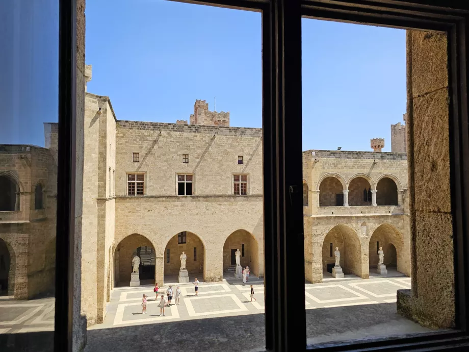Palais des Grands Maîtres