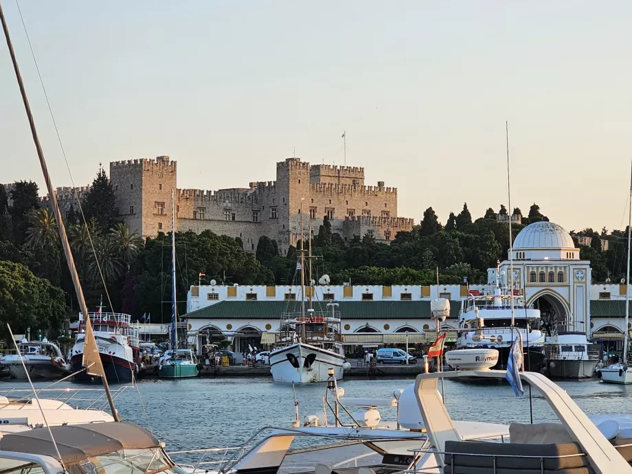 Port et vieille ville