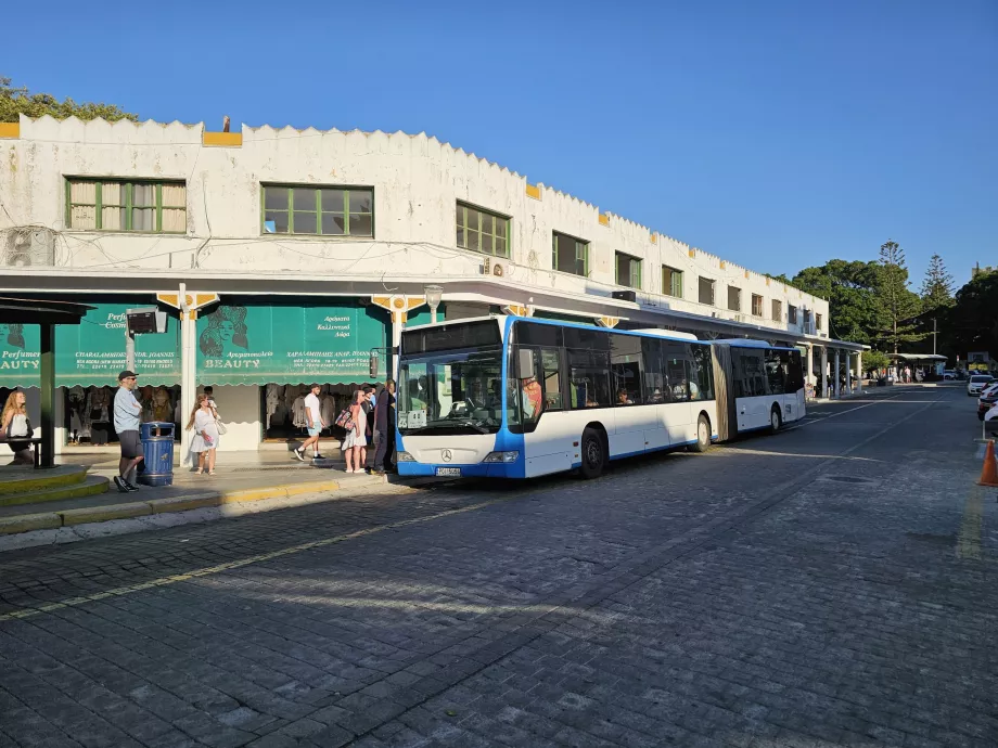 Gare routière de Rhodes