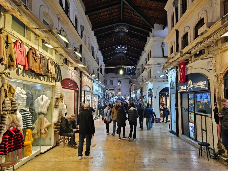 Le grand bazar