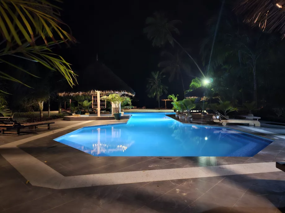 Piscine de nuit