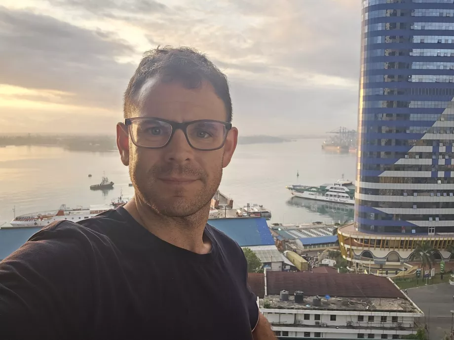 Suites Harbour View