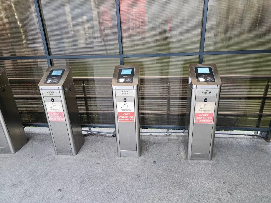 Machines de remboursement de billets Marmaray
