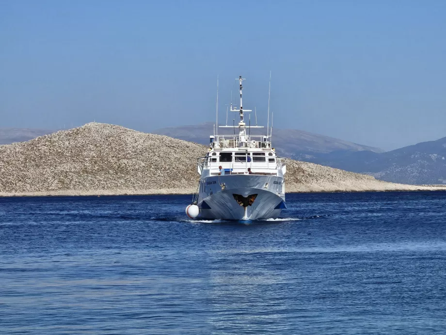 Ferry pour Skala Kamirou