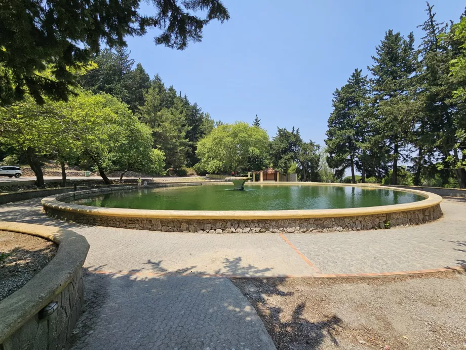 Fontaine d'Eleousa
