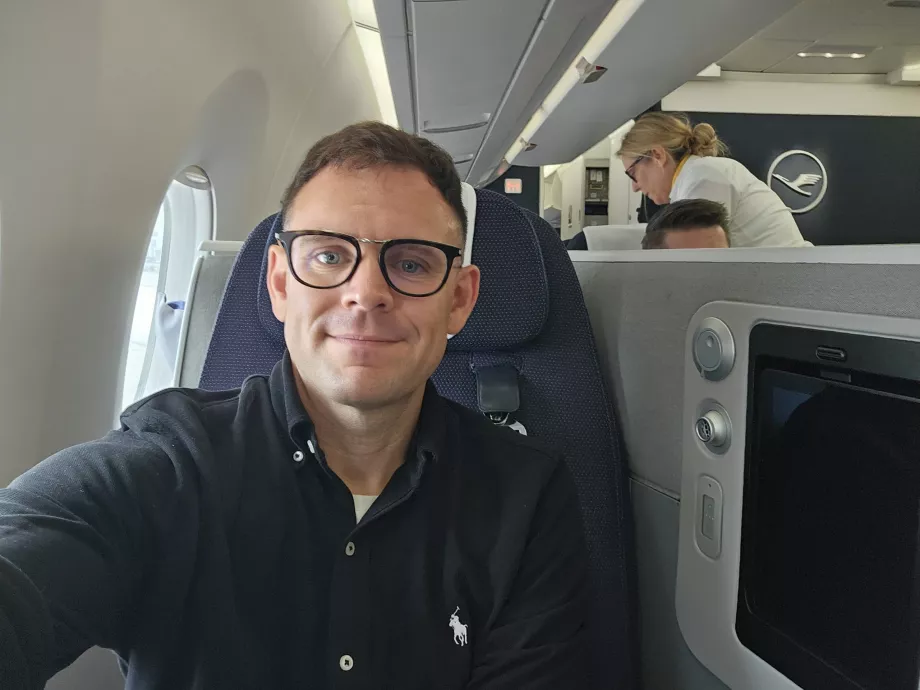 Moi en classe affaires Allegris