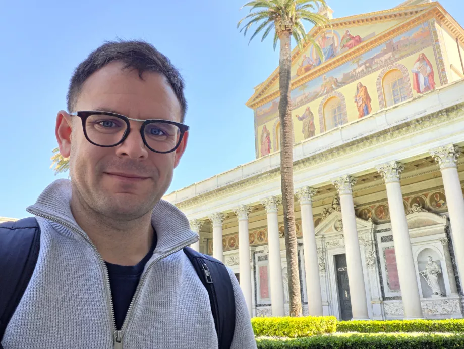 Moi à la basilique Saint-Paul hors les murs