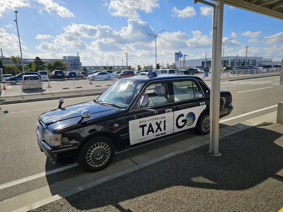 Taxi à l'extérieur de l'aéroport