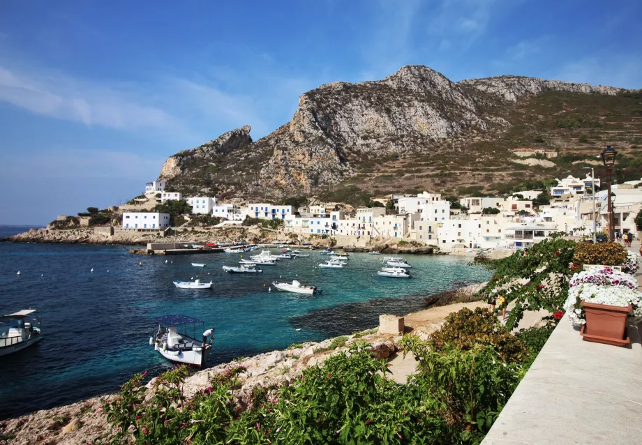 Les îles Égades