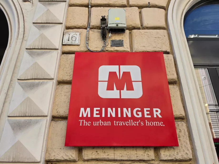 Hôtel Meininger Roma Termini