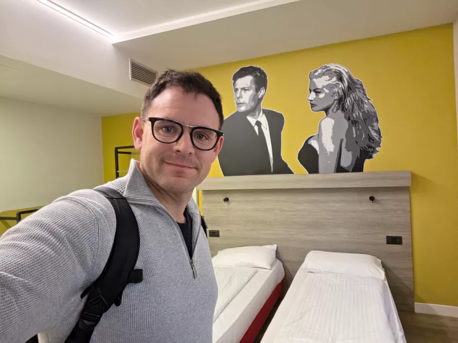 Me in Hotel Meininger