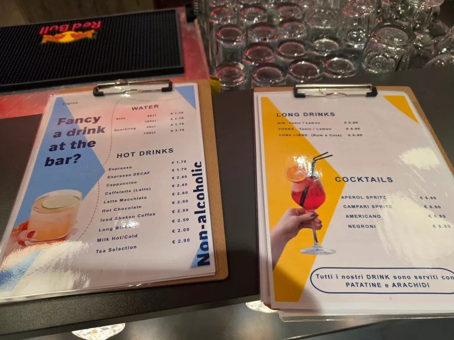 Liste de prix au bar de l'hôtel