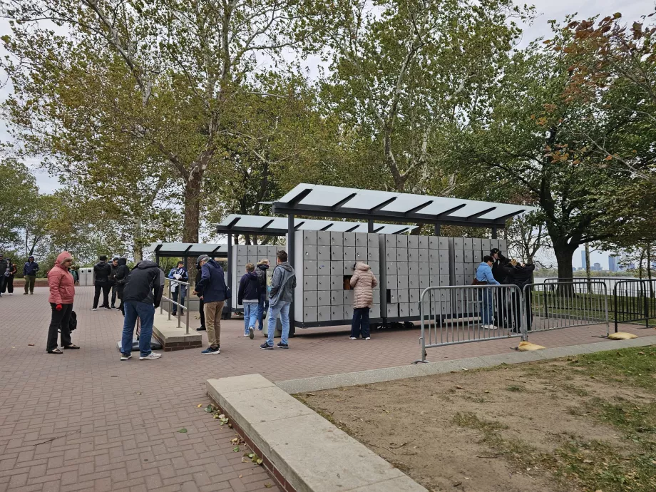 Casiers pour ranger les effets personnels