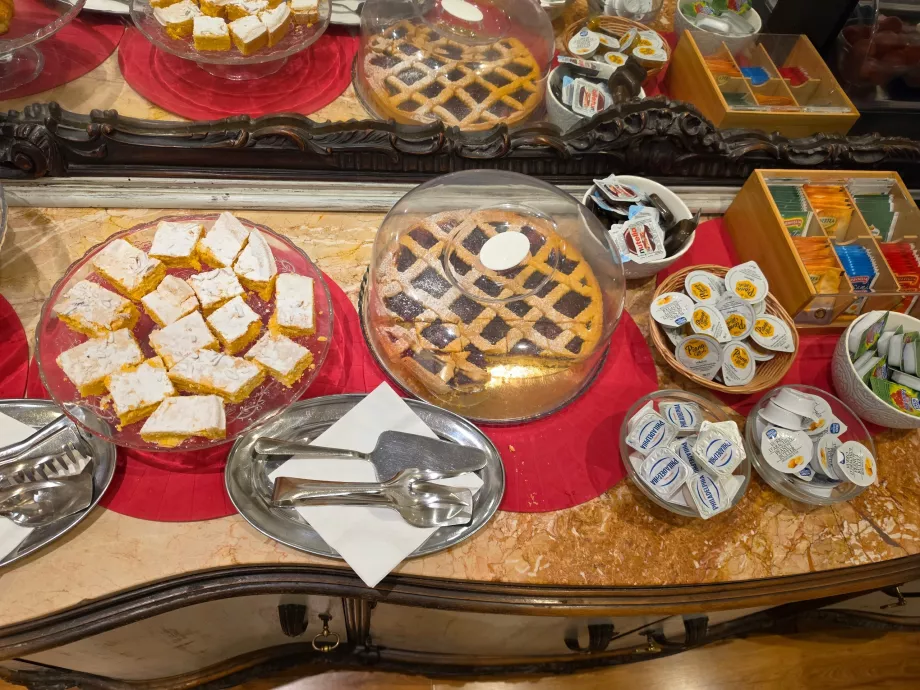 Petit déjeuner