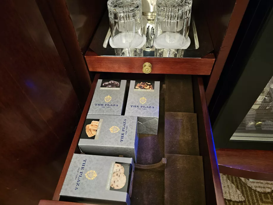 Biscuits dans le minibar