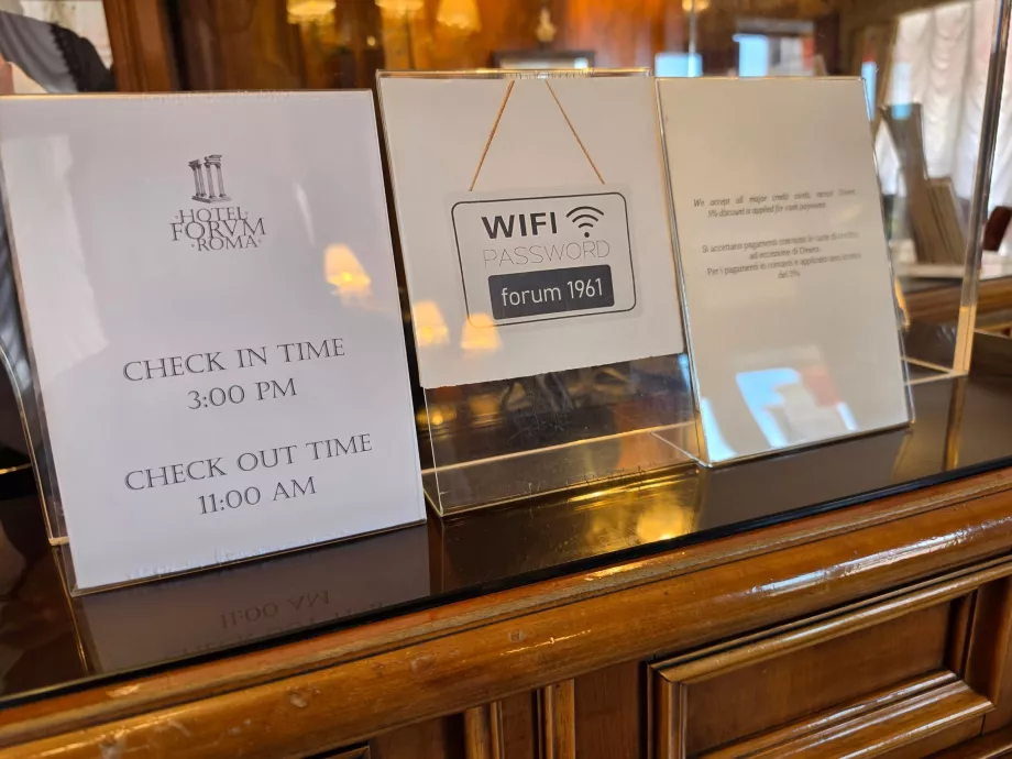 Wi-fi et informations sur l'enregistrement et le départ