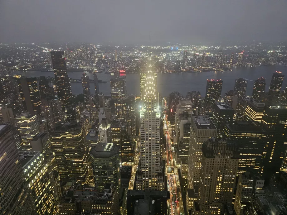Summit One Vanderbilt, vue nocturne