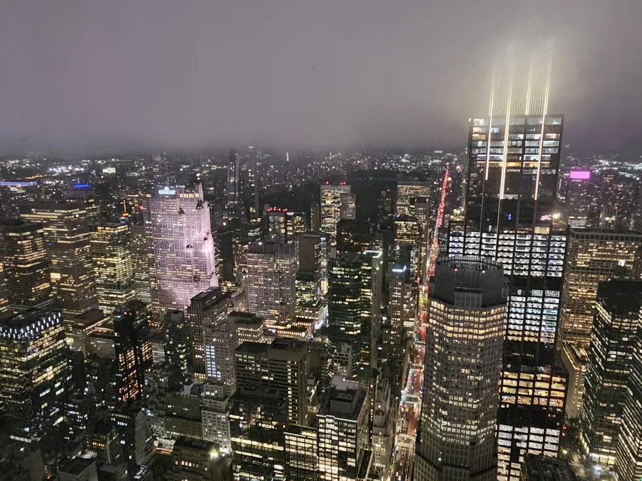Summit One Vanderbilt, vue nocturne