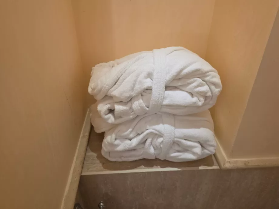 Peignoirs dans la chambre