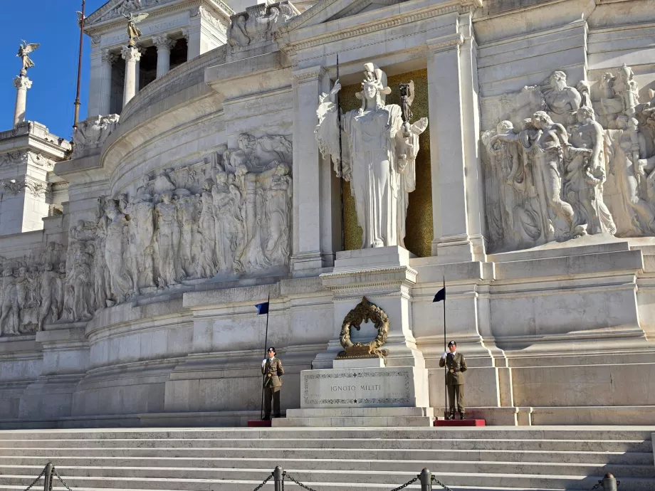 Altare della Patria, tombeau du soldat inconnu