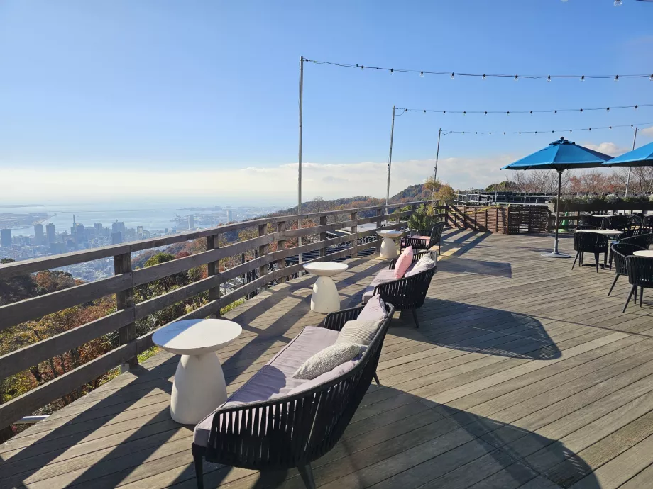 Serre des jardins d'herbes aromatiques de Nunobiki